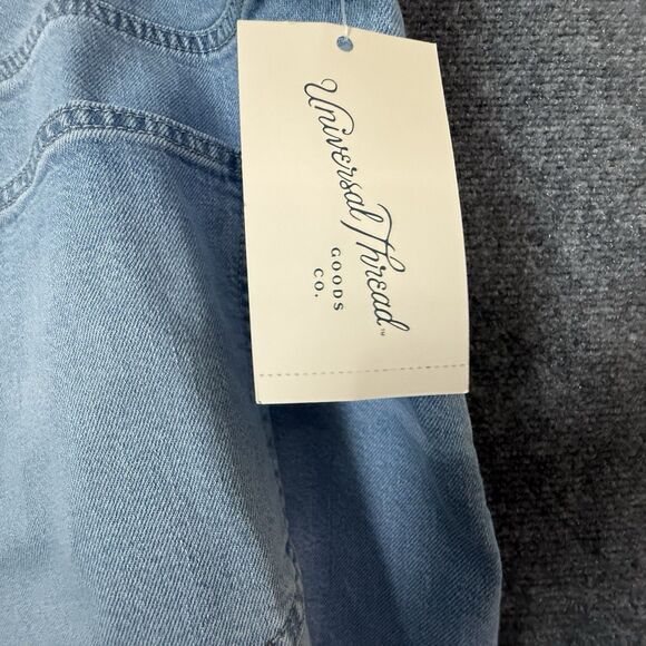Universal Thread NWT Hi-Rise Cut-offs Size 22 Distressed Denim Comfort Stretch - Picture 8 of 13